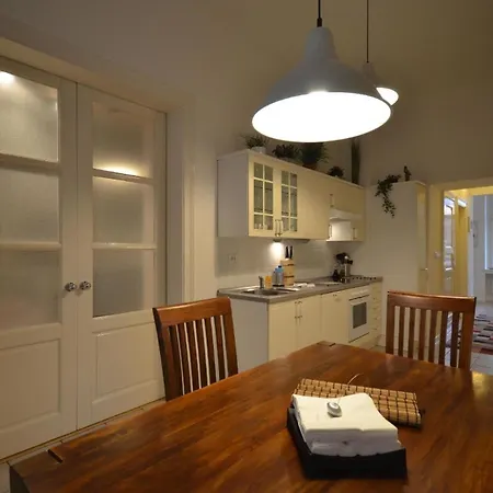 Apartament Grand Luxury - Sammlung Hastalska