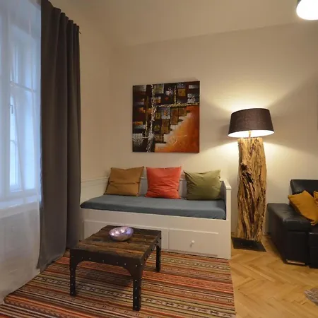 Grand Luxury - Sammlung Hastalska Appartement *